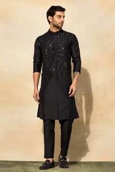 Shop for DiyaRajvvir Black Cotton Leaf Pattern Kurta Set for Men Online at Aza Fashions Kurta Designs Men's, Anime Ichigo, Wedding Kurta, Wedding Kurta For Men, Black Kurta, Kurta Patterns, Kurta Set For Men, Kurta Men, Mens Kurta Designs