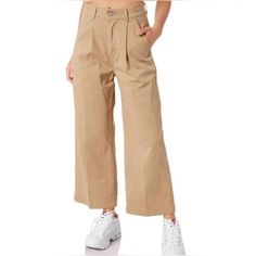 Levi's Wide Leg Pants Women's 28x32 Beige Pleated Cotton High Rise Loose Fit Levi's Wide Leg Pants Women's 28x32 Beige Pleated Cotton High Rise Loose Fit. Levi's High Loose Pants Note: Pants Stamped Irregular Inside. See Measurements Below. Super High Rise Loose Through Hip And Thigh Wide Straight Leg Light Khaki/Beige Color 100% Cotton Measurements Laying Flat: Waist 28" Hips 21" Inseam 32 Leg Opening 11" Front Rise 13in The Color Of The Item May Vary Slightly Depending On Your Computer/Monitor Khaki Jeans, Khaki Chino Pants, Levis Pants, Khaki Chinos, Levi’s Jeans, Loose Pants, Chinos Pants, Leg Pants, Wide Leg Pants