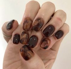 Fall Nails Korean, Nail Art Brown, Brown Nail Art, Brown Nails Design, September Nails, Hippie Nails, Pretty Gel Nails, Soft Nails, Fire Nails