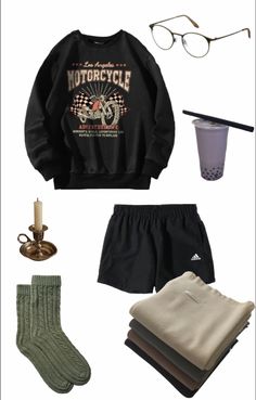 Lazy Day Outfits Aesthetic, Sleep Clothes Aesthetic, Lazy Outfits Aesthetic, Lazy Day Fits, Hogwarts Fits, Outfit Layout Aesthetic, Pjs Ideas, Pj Fits, Crew Neck Sweatshirt Outfit