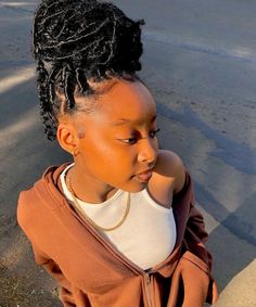 Box Braid Ideas, Latest Hair Braids, African Bridesmaid Dresses, Pretty Dark Skin, Cute Natural Hairstyles, Y2k Hair, Box Braid, Protective Hairstyles Braids, Pretty Braided Hairstyles