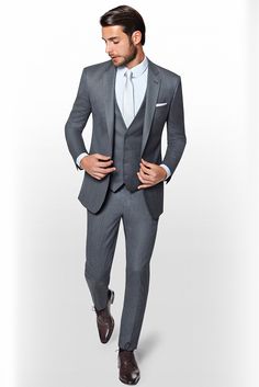 Mens Wedding Attire Grey, Men's Grey Suits, Mens Grey Suit, Summer Wedding Suits, Terno Slim, Groom And Groomsmen Suits, Grey Suit Men, Stylish Mens Suits, Mens Wedding Attire