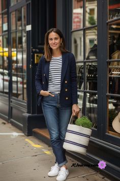 Woman wearing blue blazer and boyfriend jeans with white sneakers Outfits With Boyfriend Jeans, Boyfriend Jeans Outfit Casual, Boat Ride, Outfits For Women, Jeans Outfit