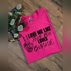 Super Cute Tee. On Gildan Adult Unisex Tee Shirt. Made With Vinyl. Ships Within 3 Business Days. Queen Tee, Retirement Shirts, Wife Mom Boss, Western Tee, Funny Tee Shirts, Love Me Like, Concert Shirts, Purple Shirt, Jelly Roll