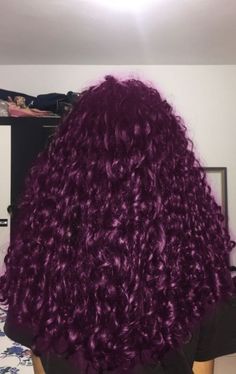 Exotic Hair Color, Dyed Curly Hair, Red Hair Inspo, Colored Curly Hair, Curly Hair Styles Easy, Beautiful Curly Hair, Hairdos For Curly Hair, Pretty Hair Color, Hair Stylies