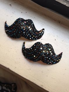 Mustache pasties by GloriousPasties on Etsy Diy Burlesque, Burlesque Pasties, Rave Style, Brown Flares, Burlesque Costumes, Crochet Monsters, Burlesque Costume, Goth Corset, Rave Bra