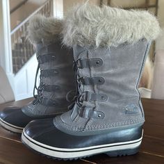 Like New Winter Boot. Lace Up Boot With Felt Inner Lining. Sorel Joan Of Arctic, Sorel Joan, Waterproof Snow Boots, Snow Boot, Sorel Womens, Sorel Shoes, Winter Rain, Lace Up Boots, Snow Boots