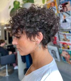 Pixie Cut Curly Hair, Short Curly Cuts, Short Curly Hairstyles For Women, Short Wavy Haircuts, Curly Pixie Hairstyles, Short Curly Pixie, Curly Pixie Cuts, Curly Hair Photos