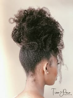 Perfect Ponytail, Natural Hair Extensions, Drawstring Ponytail, Natural Hair Beauty, Glam Hair, Natural Hair Inspiration, 4c Hairstyles, Hair Reference, Afro Hairstyles