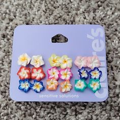 Nwt Claire's Girls Earrings. For Sensitive Ears. Cute Multicolor Plastic Earrings, Claire’s Earrings, Claires Aesthetic, Juliana Core, Claire Earrings, Plushie Clothes, Claires Accessories, Claires Earrings, Core Fashion