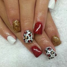 Red Glitter Cheetah Nails, Red And Green Leopard Nails, Christmas Leopard Nails, Red White And Gold Nails, Chiefs Nails, Red Cheetah Nails, Acrylic Nails With White, Gold Toe Nails, White Shellac