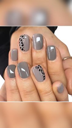 Nail Ideas With Sparkles, Fall Nails 2023 Leopard, Nail Designs For Concert, Easy Accent Nail Designs, Office Acrylic Nails, Trendy Pedicure 2023, Nail Design Ring Finger, Valentines Acrylic Nail Designs, Mail Ideas Short