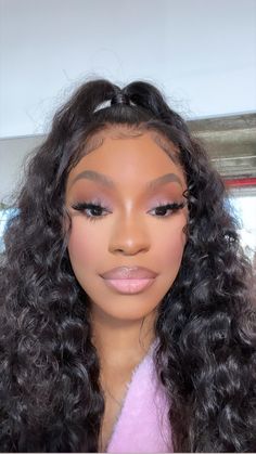 Cute Pink Makeup Looks, Makeup Looks Pink Eyeshadow, Natural Makeup Black Women, Makeup Looks Pink, Cute Pink Makeup, Pink Eyeshadow Makeup, Pink Makeup Looks, Purple Makeup Looks, Hairstyle Pictures