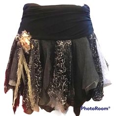 Arden B Women's Ruffled Skirt - Nwt - Size: Medium - Color: Black And Silver - 60% Nylon, 20% Spandex And 20% Silk - Ruched Sides Fairy Skirt, Earthy Outfits, Tube Skirt, Patchwork Skirt, B Fashion, Ruffled Skirt, Party Skirt, Suede Skirt, Asymmetrical Skirt