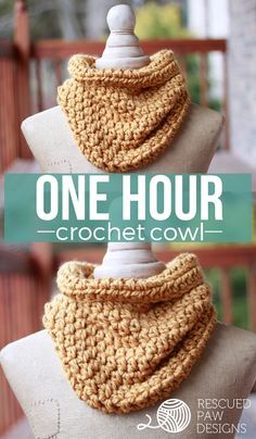 a crochet cowl is shown on a mannequin with the words, one hour crochet cowl