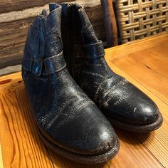 Weathered Looking Short Leather Boots. Gently Used Condition Black Color Size 9.5 Rugged Chelsea Boots With Reinforced Heel, Rugged Ankle-high Chelsea Boots In Leather, Rugged Ankle-high Leather Chelsea Boots, Rugged Ankle-high Boots With Leather Lining, Rugged Leather Chelsea Boots, Rugged Ankle Heeled Boots With Leather Sole, Vintage Ankle Boots With Stacked Heel, Vintage Chelsea Boots With Leather Sole, Leather Moto Boots With Low Heel