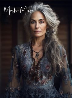 Long Grey Hair, Silver Haired Beauties, Look Boho Chic, Silver Hair Color, Hairstyles Over 50