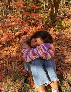 Gilmore Girl, Fall Feels, We Fall In Love, Autumn Aesthetic, How To Pose