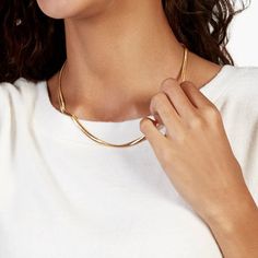 We love a simple statement and our Izzy Herringbone necklace won't disappoint. Its slightly chunky chain design gives it major style cred, but it also is delicate enough to layers with other pieces. Available in 14k gold plated brass Chain width: 4mm 18" herringbone chain with 2" extender Lobster claw closure Made in the USA SKU: BYN1257 Minimalist Double Chain Herringbone Necklace For Everyday, Everyday Gold Chain Herringbone Necklace, Minimalist Double Chain Herringbone Necklace, Modern Gold Herringbone Necklace For Everyday Wear, Gold Modern Herringbone Necklace For Everyday, Modern Gold Herringbone Necklace For Everyday, Classic Everyday Snake Chain Necklace With Clavicle Chain, Everyday Gold Herringbone Necklace With Double Chain, Gold Double Chain Snake Necklace For Everyday