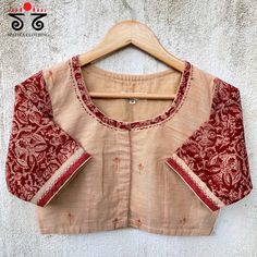 Silver Closet, Blouse Latkan, Fashionable Saree, Cheer Workouts, New Saree Blouse Designs, Fashionable Saree Blouse Designs, Trendy Blouse, Ladies Blouse Designs