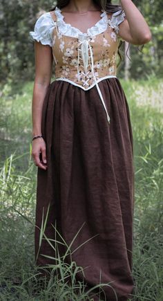 CORSET, SKIRT & BLOUSE Adjustable on and off Shoulder Neckline Linen Milkmaid Renaissance Outfit - Etsy Womens Ren Faire Outfit, Renniasance Fair Outfits, Renfaire Outfit, Off Shoulder Neckline, Fantasy Outfits, Corset Skirt, Skirt Blouse