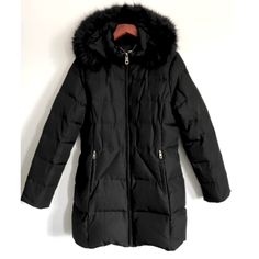 Calvin Klein All Black Down Puffer Long Coat Jacket Detachable Hood Size Large - Runs A Tad Bit Small, Fitted Style. Measurements: Pit To Pit: 20" Length: 31 1/2" In Excellent Condition. Only Worn A Few Times. No Flaws. Fully Lined. Has Zip Pockets, Zips All The Way To Under The Chin. Detachable Hood. Questions? Leave A Comment Below! Five Star Rated Seller. Super Fast Shipping. Ships From A Pet And Smoke-Free Home. Offers Welcome! Calvin Klein Performance Ski Jacket Snow Jacket Snowboarding Win Long Coat Jacket, Black Down, Fitted Style, Snow Jacket, Detachable Hood, Calvin Klein Black, Ski Jacket, Five Star, Womens Calvin Klein