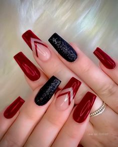 NAIL DESIGNER DE SUCESSO INVISTA EM VOCÊ NA SUA CARREIRA LINK NA BIO ↩🥰 Best Summer Nails, Summer Nails Designs, Quinceanera Nails, Subtle Nails, Red Nail Designs, Summer Acrylic Nails, Luxury Nails, Nail Art Ideas