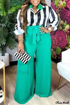 OliviaMark - Schwarzer Zweiteiler in Übergröße mit Streifendruck und Patchwork; eleganter Umlegekragen Long Green Dress, Plus Size Two Piece, Casual Stylish, Turndown Collar, Casual Stripes, Casual Design, Casual Sets, Work Attire, Two Piece Outfit