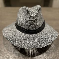 Nwot! Vince Camuto Fedora Hat Woven Straw Material One Size Fits Most Vince Camuto Straw Hat, Fedora Hat, Vince Camuto, Fedora, Black Gray, Straw, Black And Grey, Women Accessories, Hats