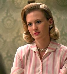 betty draper haircut - Google-søk January Jones Hair, Mad Men Party, 1950s Pinup, 1960s Hair, Neutral Eyes, Ball Hairstyles