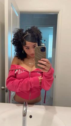 Hair Styles Blow Dry, Hair Styles Natural Curly Hair, Hairstyles For Lightskins Girl, Curly Hair Two Ponytails, Pigtails On Curly Hair, Top Bun With Bangs Black Women, Side Part Rubber Band Hairstyle, Headband With Hair Down, Easy Cute Natural Hairstyles