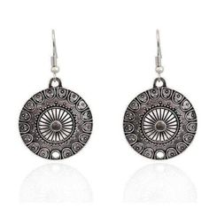 Ethnic, Boho Chic and Vintage can all describe these go-to earrings. The round medallions feature stamped detail on polished silver with aged black patina. Just a touch of silver shine to dress up your daily wear. Suitable for any style. Material: Silver plated alloy. Nickel free. Earrings: Hook 2 inch dangle - Medallion 1.25 inches in diameter Gift box included for easy gift giving. (Original Price $25.99) Roman Shield, Patina Style, Bracelets Fashion, Nickel Free Earrings, I Love Jewelry, Earrings Vintage, Easy Gifts, Style Jewelry, Hook Earrings