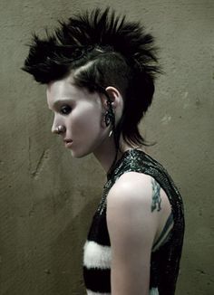 Girl With The Dragon Tattoo - Fake Gauge Earrings - Silver Tipped Tribal Curls - Eco Friendly, Organic, Black Horn, Cheaters, Split Yes, these are the earrings worn by Rooney Mara for the W Magazine photo shoot. Check it out http://www.wmagazine.com/celebrities/2011/02/rooney_mara_girl_with_the_dragon_tattoo_film Fake gauge earrings styled in the tribal tradition and split for regular pieced ears. From elegant spiral to silver clad tip a great accessories to compliment any outfit. Handmade with Dragon Tattoo Rooney Mara, Dragon Tattoo Images, Jean Paul Goude, Chica Punk, Girl With The Dragon Tattoo, Lisbeth Salander, Stieg Larsson, Fake Gauge Earrings, The Girl With The Dragon Tattoo