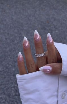 nails inspo Almond Light Pink Nails With Design, Spring Summer Nails 2024 Almond, Structure Nails, Nail Easter, Nail Almond, Nail Chrome, Nail Simple, Nail Options, Nail Spring