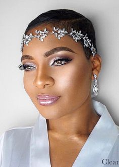 Glowy skin pink lip wedding day bridal makeup for black women Bridal Makeup For Black Women, Day Bridal Makeup, Bridal Wedding Makeup, Black Brides Hairstyles, Black Makeup Artist, Black Brides, Vowel Renewal