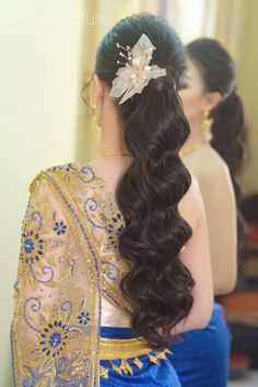 Thailand Wedding, Hairdo Wedding, Wedding Costume, Light Hair Color, Bride Hair, Thai Dress, Wedding Costumes