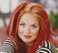 Blonde Streaks, Geri Halliwell, 90s Hairstyles, Bob Hair, Brown Blonde Hair, Red Hair Color, Popular Hairstyles, Grunge Hair