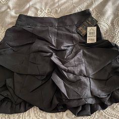 Nwt Grass Collection Black Bubble Skirt Size 1. Non Smoking Home Black Bubble Skirt, Beige Pencil Skirt, Handkerchief Skirt, Black Tulips, Tulip Skirt, Blazer And Skirt, Bubble Skirt, Party Skirt, Hem Skirt