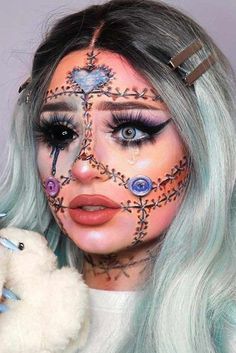 Beautiful Halloween Makeup, Makeup Clown, Fantasy Make-up, Halloween Make-up Looks, Halloween Makeup Ideas, Halloween Makeup Pretty, Face Art Makeup, Amazing Halloween Makeup, Halloween Makeup Inspiration