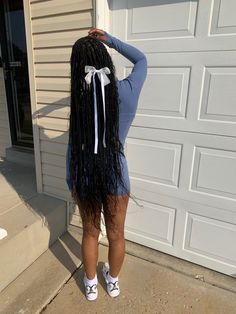 Poses For Pictures Instagram Standing, Calm Fits, Ig Poses, Poses For Pictures Instagram, Pink Lifestyle, Shein Outfits, Cute Lazy Day Outfits, Hair Cover, Natural Hair Braids