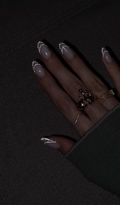 Black Prom Nails Acrylic, Black Prom Nails, Las Vegas Nails, Acrylic Nail Designs Coffin, Nye Nails, Hoco Nails, Birthday Nail, Silver Nail Designs, Vegas Nails