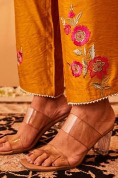 Yellow kurta with pink, olive thread embroidery in flower pattern. Paired with border embroidered pant and dupatta. - Aza Fashions Embroidered Pants, Embroidered Flowers, Full Sleeve, Embroidery Thread, Aza Fashion, Thread, Flower Patterns, V Neck, Yellow