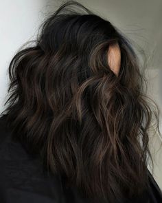 Deep Black Hair with Natural-Looking Highlights Natural Burnett Balayage, Brown Black Hair Balayage, Dark Brown Hair Natural Highlights, Brown Hair Black Highlights, Short Dark Brunette Hair, Subtle Highlights For Black Hair, Black Hair Brown Highlights, Deep Black Hair, Dark Black Hair