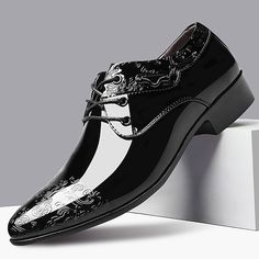 Category:Oxfords; Upper Materials:Rubber,Faux Leather; Season:Spring,Summer; Gender:Men's; Toe Shape:Pointed Toe; Style:Business,British; Outsole Materials:Leather,Rubber; Occasion:Office  Career,Party  Evening; Closure Type:Lace-up; Pattern:Floral; Shipping Weight:0.8; 2024 Trends:Formal Shoes,Dress Shoes,Patent Leather Shoes; Foot Length:; Size chart date source:Provided by Supplier.; US Size:null; UK Size:14.5; EU Size:50 Leather Wedding Shoes, Business Casual Shoes, Leather Wedding, Leather Brogues, Office Shoes, Oxford Shoes Men, Business Shoes, Leather Oxford Shoes, Brogue Shoes