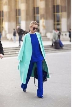 Monochromatic Fashion, Cool Winter, Moda Paris, Neue Outfits, Stil Elegant, Paris Street, Green Outfit