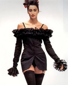 Yasmeen Ghauri, Dorothy Dandridge, 90s Runway Fashion, Black Clothing, Looks Street Style, Cindy Crawford