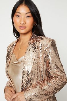 Perfect for a night out, this petite sequin blazer is paired with matching trousers for a complete look. The champagne colour adds a touch of elegance, making it a great choice for a Christmas party or any special occasion. Stand out from the crowd and make a statement in this dazzling suit. Champagne Colour, Sequin Blazer, Candle Diffuser, Champagne Color, Accessories Branding, Dorothy Perkins, Christmas Party, Night Out, Champagne