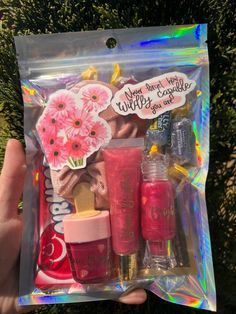 Lip Gloss Business Ideas, Спонж Beauty Blender, Cute Lip Gloss, Lip Gloss Business, Lipgloss Bundle, Griffonnages Kawaii, Lip Gloss Bundle, Jolly Ranchers, Lips Gloss