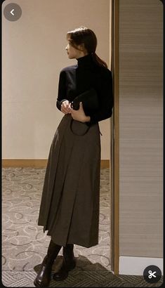 Japan Fashion Casual, Aesthetic Korean Fashion, Skirt Outfits Korean, Japanese Minimalist Fashion, Prince Ali, Fashion Outfit Ideas, Aesthetic Korean, Modest Dresses Casual, Korean Casual Outfits