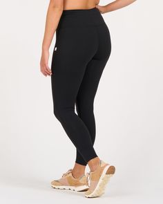 A brand-new perspective on leggings, the Daily Leggings are pulling out all the stops. Featuring a high waist, drawstring tie, an upgraded no-slip fit, 7/8 length and cuffed ankles, there’s no mistake in the name—you’ll want to wear these daily. Also check out our Daily Pocket Legging with side pockets. | Vuori Daily Legging | Black | XXL Vuori makes premium performance apparel inspired by the active Coastal California lifestyle; an integration of fitness, surf, sport, and art. Breaking down the High Rise Activewear With Elastic Waistband For Gym, High Rise Athleisure Activewear For Loungewear, High Rise Yoga Activewear With Elastic Waistband, Black Activewear With Elastic Waistband In Recycled Polyester, Black Recycled Polyester Activewear With Elastic Waistband, Athleisure High Rise Activewear With Elastic Waistband, High Rise Athleisure Activewear With Elastic Waistband, High Waist Yoga Pants With Ribbed Waistband For Athleisure, High Waist Yoga Pants With Ribbed Waistband